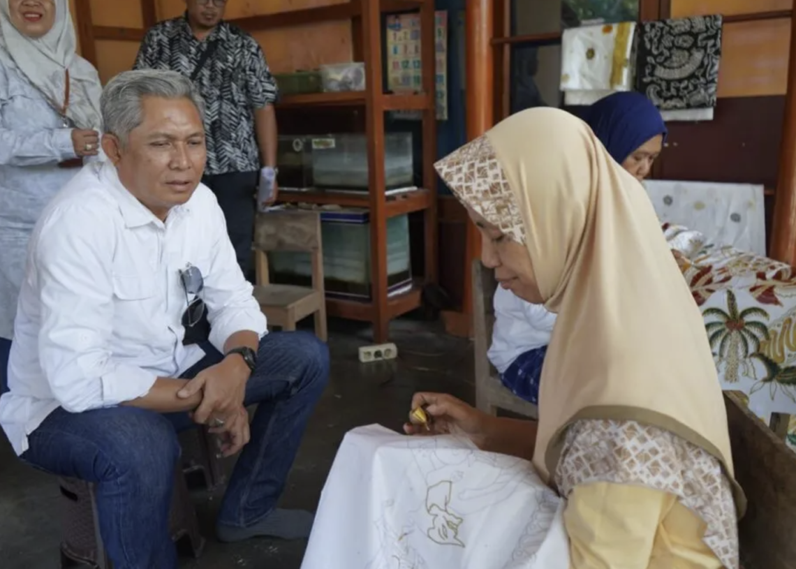 Tiru Teknologi Malam Sawit SM-art Batik, Diskop UKM Kutim Siap Implementasi