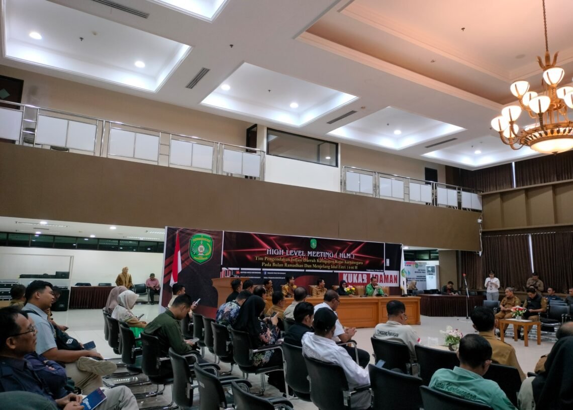 DPRD Kukar Terima LKPJ 2024, Pemkab Siap Evaluasi Program Prioritas