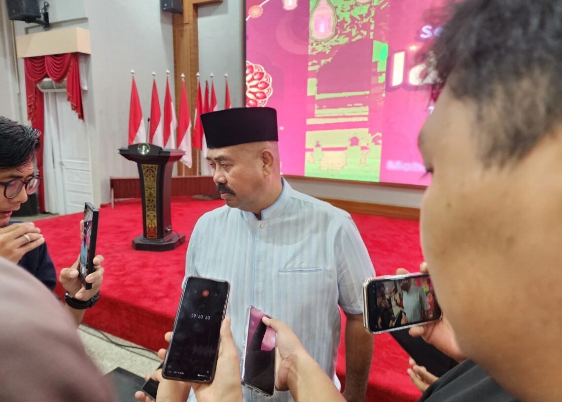 Bupati Kukar Prihatin dengan Kebersihan Ruang Publik, Minta Sistem Sampah Diperbaiki