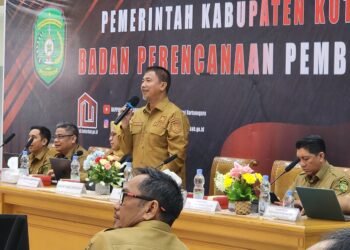 Bupati Kukar Tinjau Alat Tanam Modern, Dorong Efisiensi Pertanian dan Swasembada Pangan