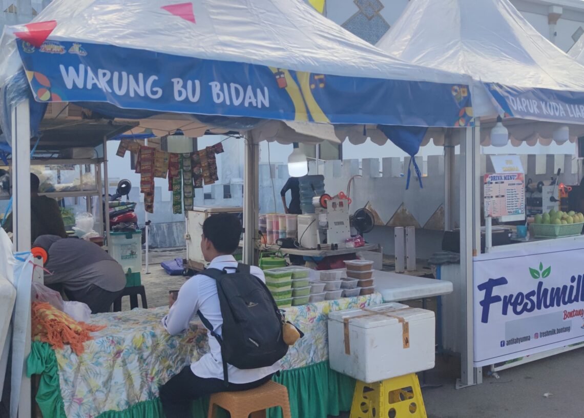 Omzet UMKM Meroket di Festival, Pedagang Raup Hingga Jutaan