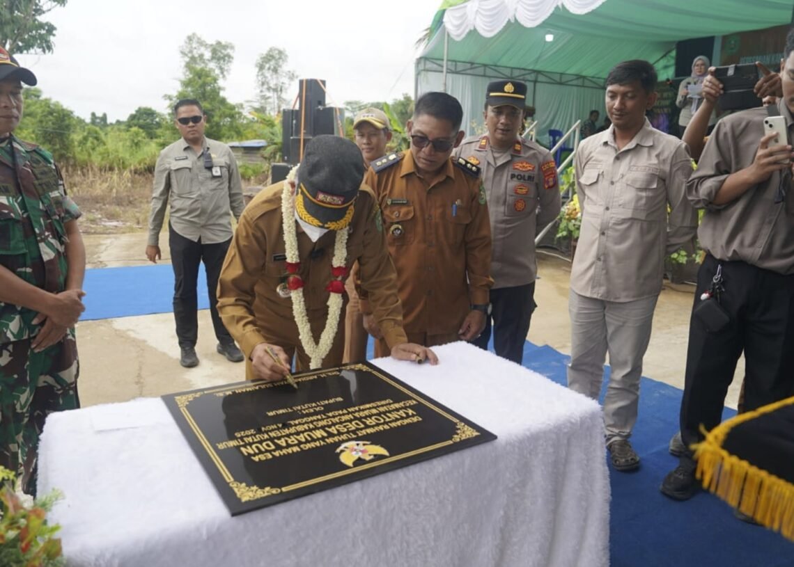 Kantor Desa Muara Dun Diresmikan, Bupati Kutim Dorong Pelayanan Publik yang Cepat dan Transparan