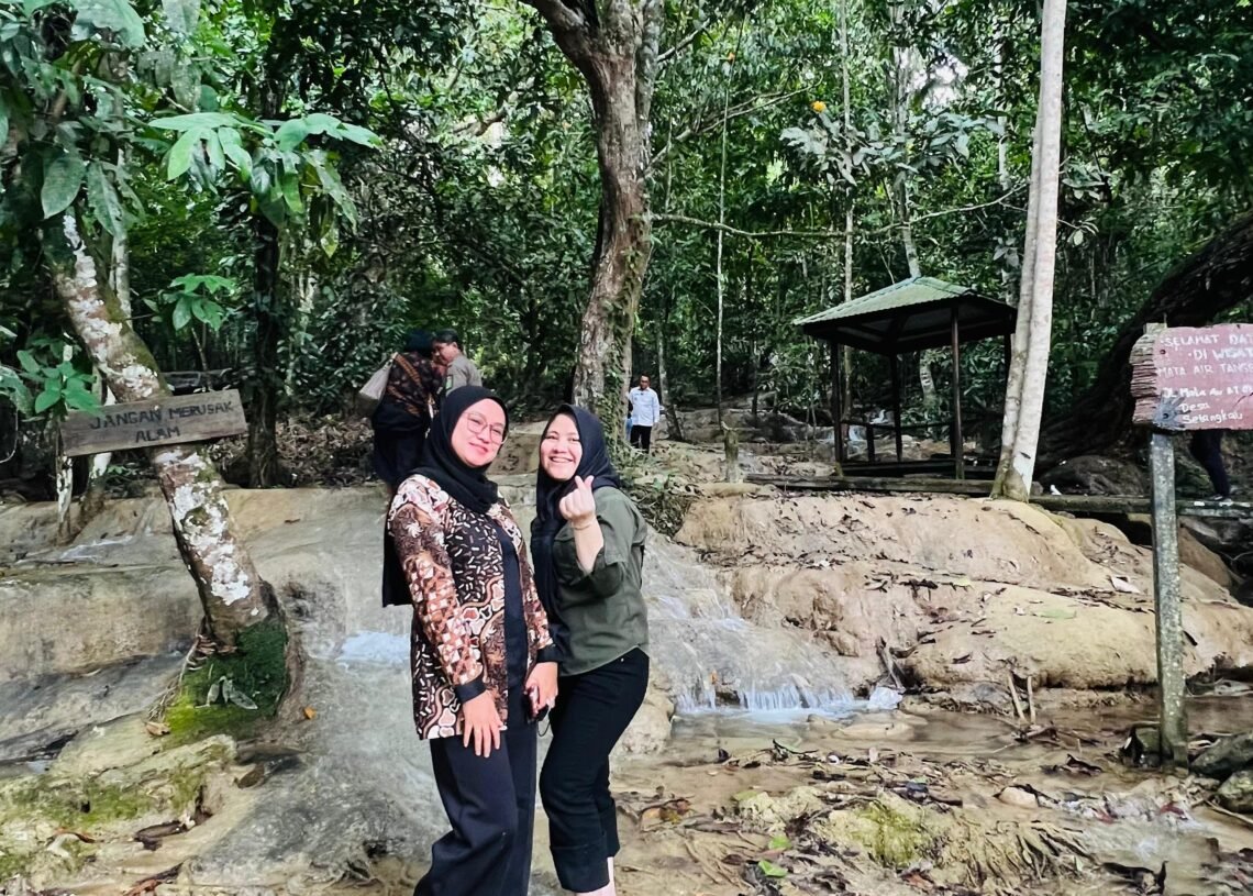 Tangga Bidadari, Jalur Mistis yang Siap Jadi Magnet Wisata Kutim