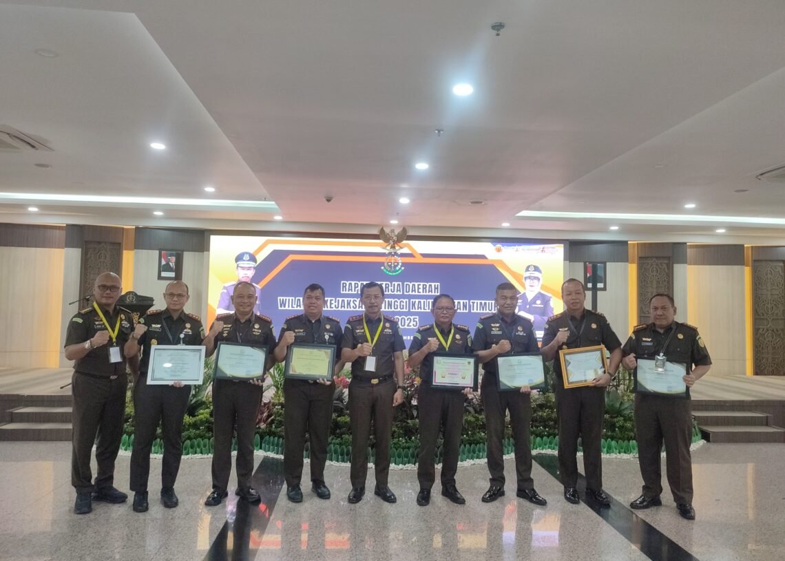 Kejari Bontang Raih Terbaik I Pengelolaan dan Penyelesaian Barang Rampasan di Rakerda 2025