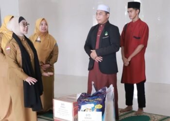 Pemkot Bontang Gelar Bakti Sosial di Ponpes Subulana, Wali Kota Apresiasi Prestasi Santri