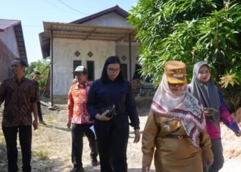 Wali Kota Bontang Tinjau Progres RTLH di Bontang Lestari, Dorong Hidup Sehat dan Lingkungan Bebas Kumuh