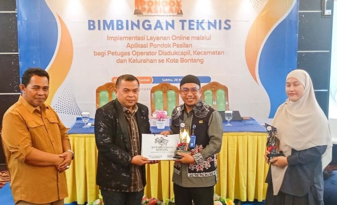 Buka Bimtek Layanan Digital, Dorong Optimalisasi Aplikasi Pondok Pasilan