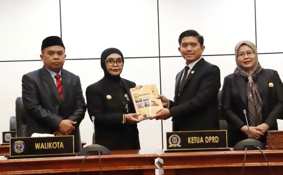 Sampaikan LKPJ 2025, Neni Sebut Ekonomi Tumbuh dan Kesejahteraan Meningkat