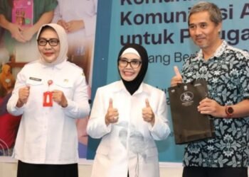 Nakes Diterjunkan Dampingi Warga Terapkan PHBS dan Perbaiki Sanitasi Lingkungan