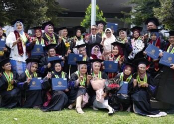Tingkatkan Kompetensi Guru, Beasiswa Indonesia Emas Kutim Lahirkan Lulusan S2 PLB