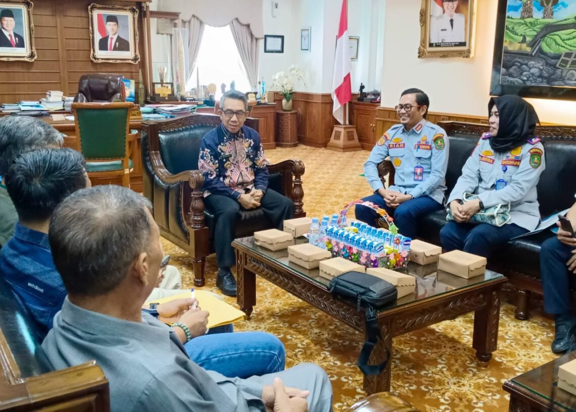 Pemkab Kutai Timur Gandeng Perusahaan Benahi Fasilitas Bandara Uyang Lahai