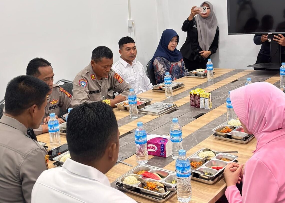 Ketua Koperasi Jasa Pemuda Kutim Hebat Dorong Dapur MBG Gunakan Produk BUMD untuk Meningkatkan Pendapatan Daerah