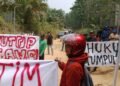 Petani Tepian Makmur Kepung PT AWS: “Kami Menolak Dimiskinkan di Tanah Sendiri”